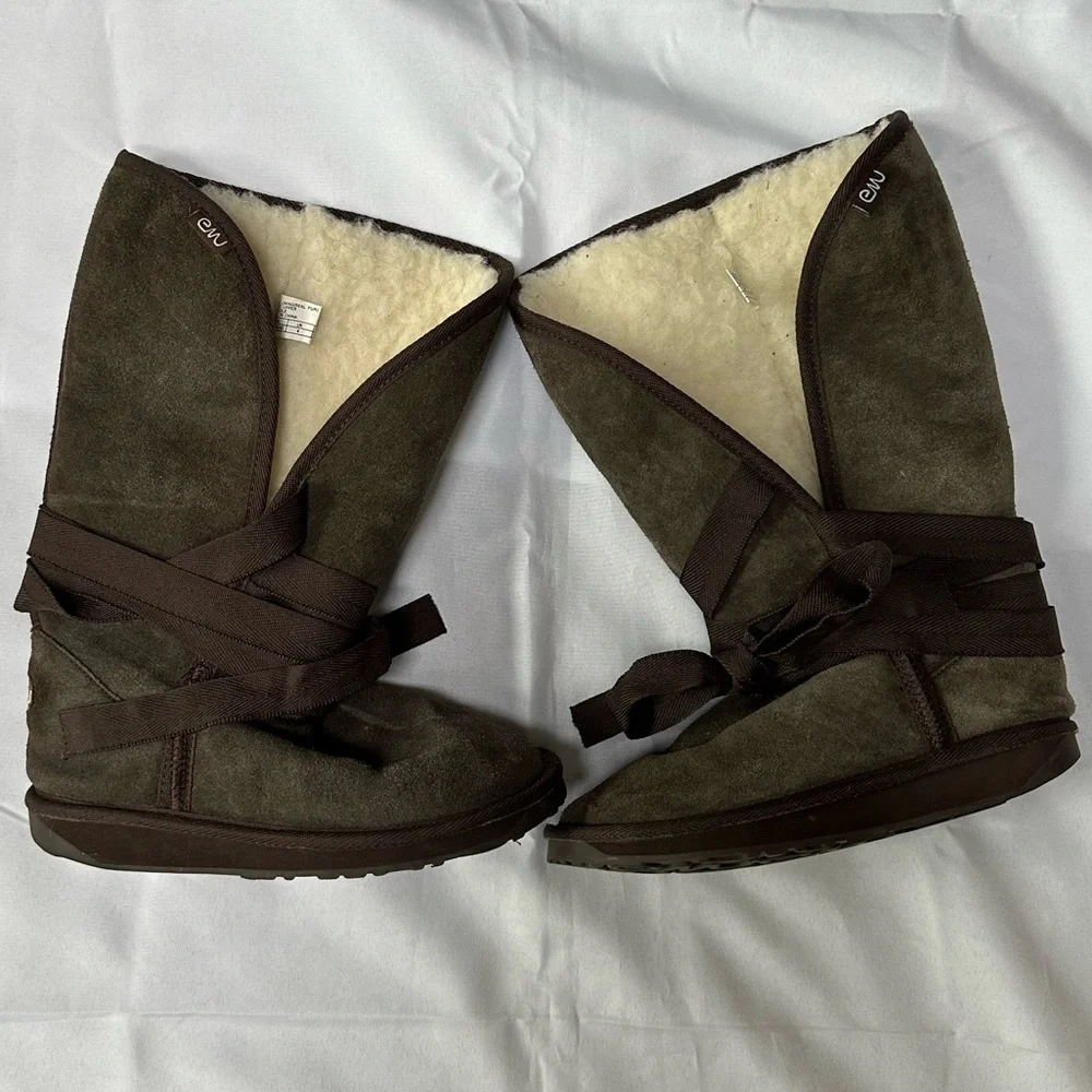 Emu Australia Women's Ribbon Shearling Boots